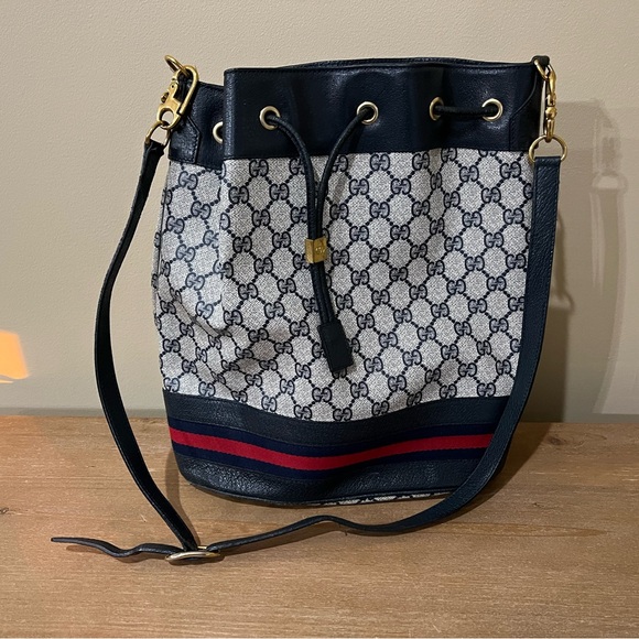 Rare Authentic Gucci Supreme Monogram Women’s Bucket Drawstring Vintage Bag - Picture 1 of 14